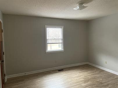 Photo - 1051 3rd St SE