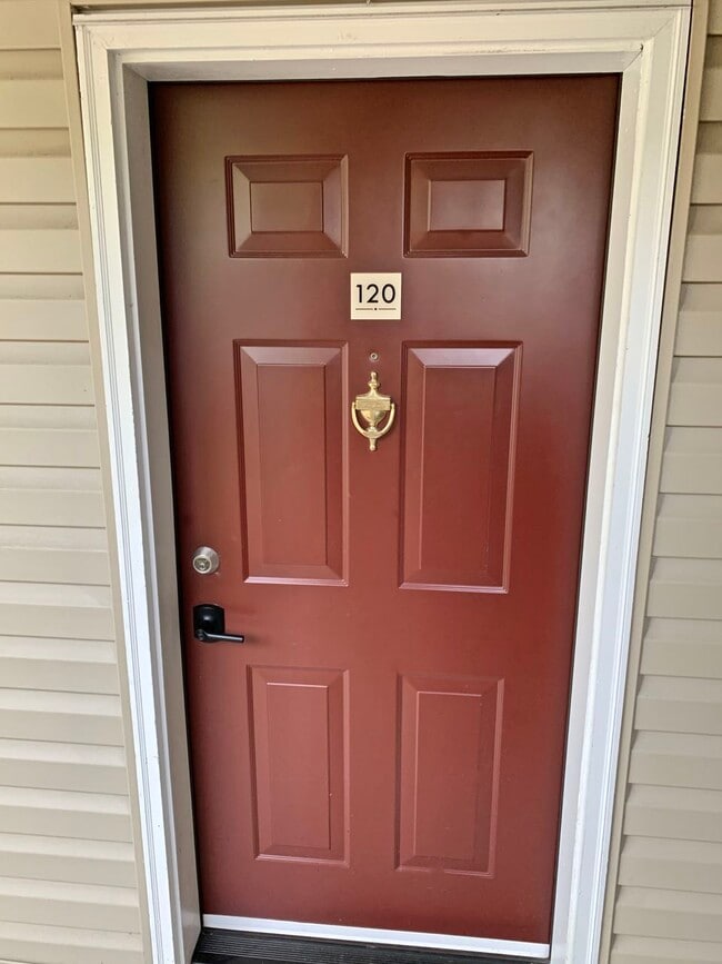 Unit B210 - 5000 NW Village Park Dr Unit B210