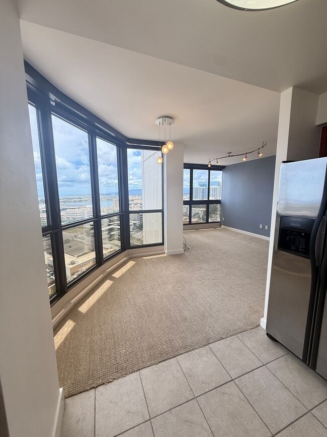 Photo - Kakaako, Ocean View, Amenities