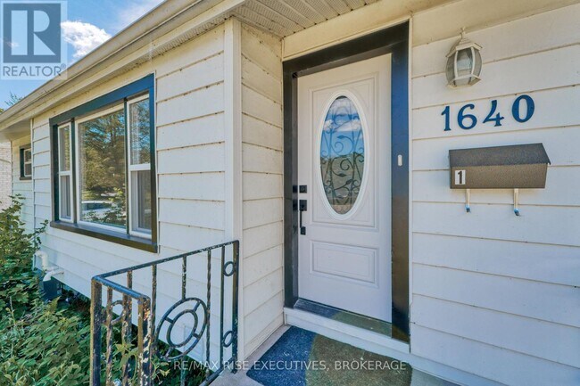 Photo - 1640 Mary St Unit 1