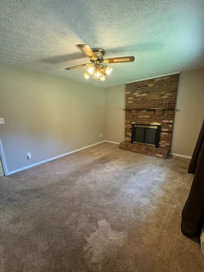Photo - 2735 Tablerock Rd