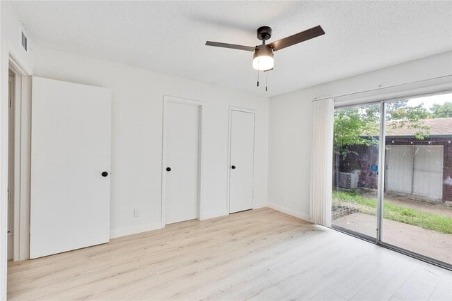 Photo - 2314 Greenfield Pkwy Unit 108