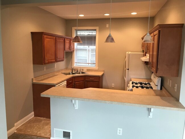 Photo - 3222 N Humboldt Blvd Unit 1 BR