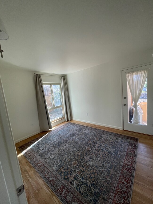 Oficina/dormitorio en la planta baja - 576 Blaisdell Dr