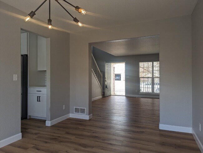 Photo - Updated 4 bedroom in West Longmont!