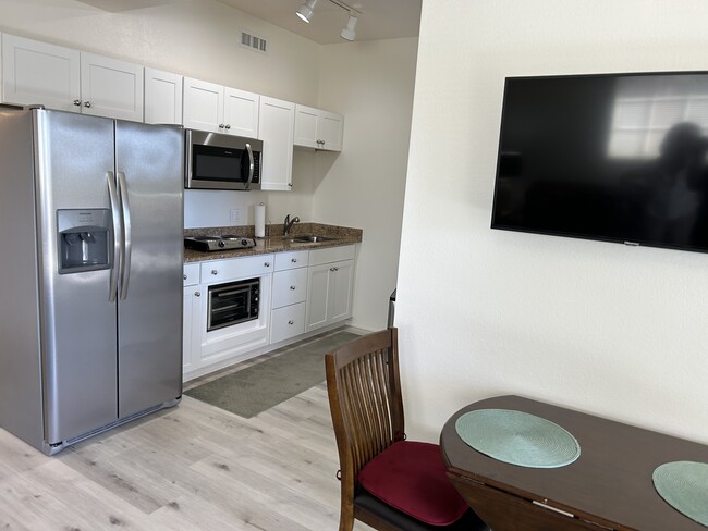 Photo - 799 N San Carlos Dr Unidad QUAINT COTTAGE