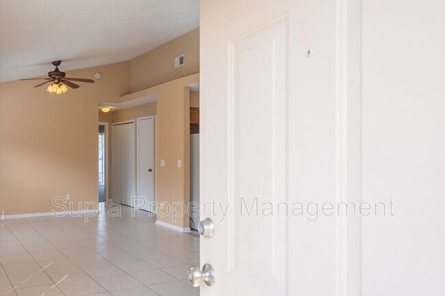 Photo - 2548 Americas Cup Cir E
