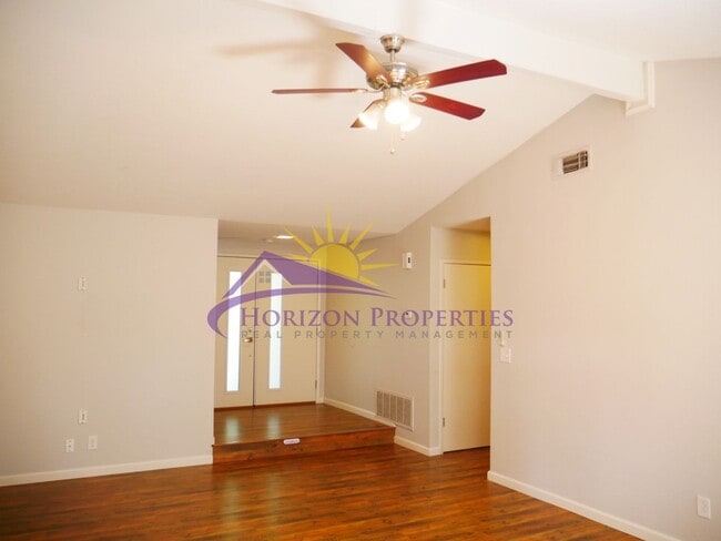 Photo - Remodeled 3 Bed 2 Bath 1,595 Sq Ft Fair Oaks Home