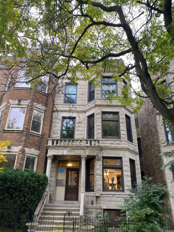 Building Photo - 905 W Dakin St Rental