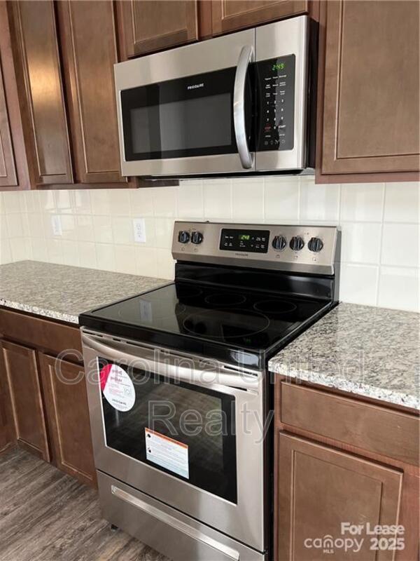 Photo - 1017 Beatty Wds Dr