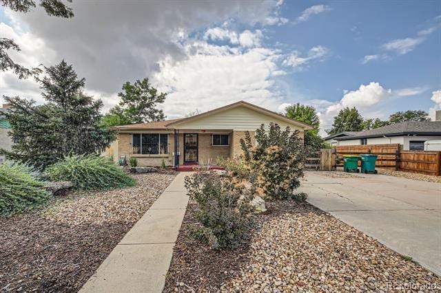 Photo - 3183 Vaughn St