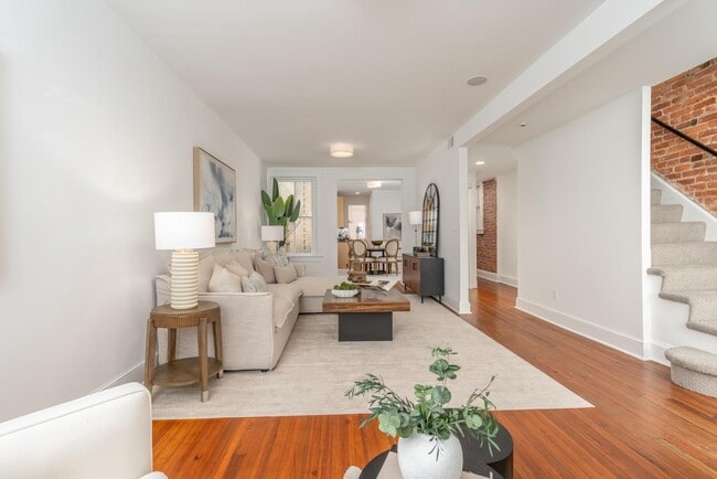 Photo - 1683 35th St NW