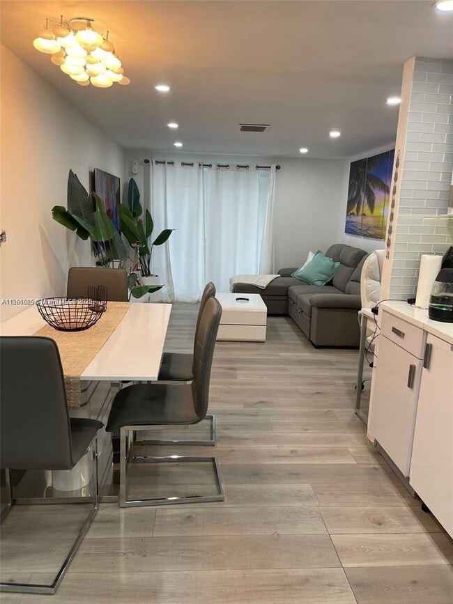 Photo - 5880 SW 15th St Unit 1