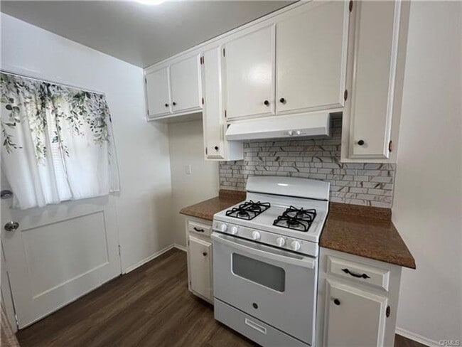 Photo - 150 E Lakeshore Dr