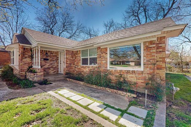 Photo - 2120 Healey Dr