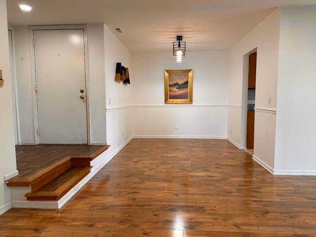 Photo - 263 Southwick Ct