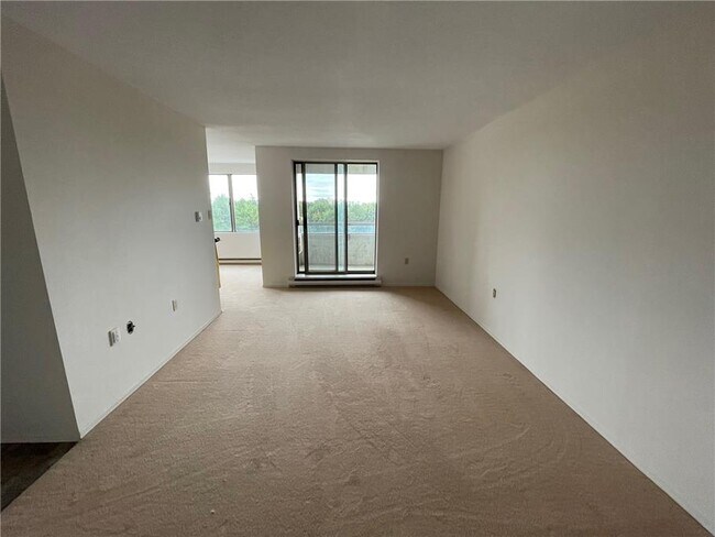 Photo - Highview East