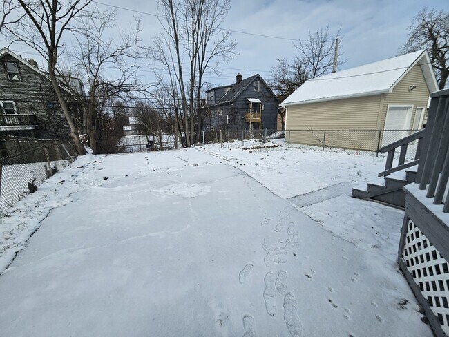 Photo - 3386 E 134th St