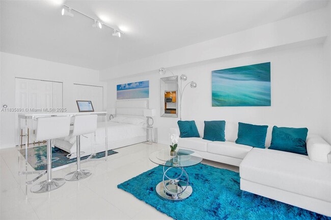 Photo - 475 Brickell Ave Unit 10