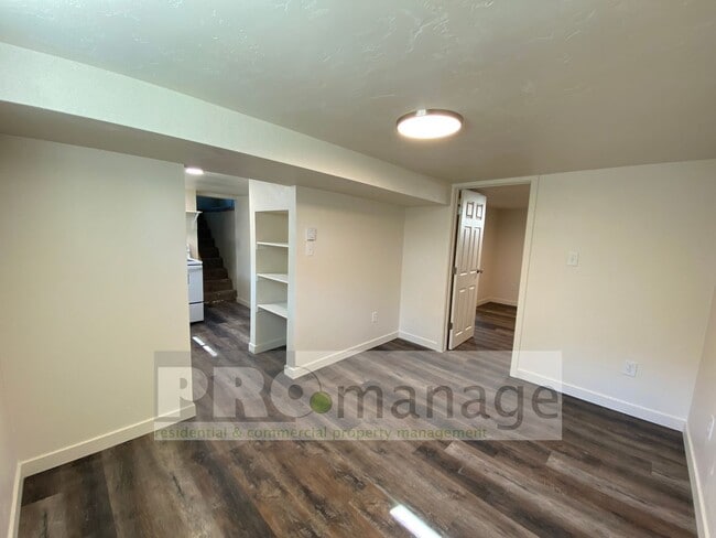 Photo - 315 W 19th St Unit 315 1/2