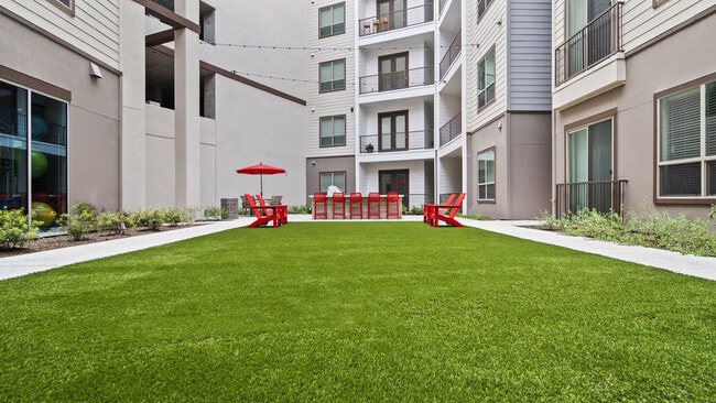 Expansive Outdoor Courtyard
