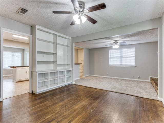 Photo - 512 Bluebonnet Dr