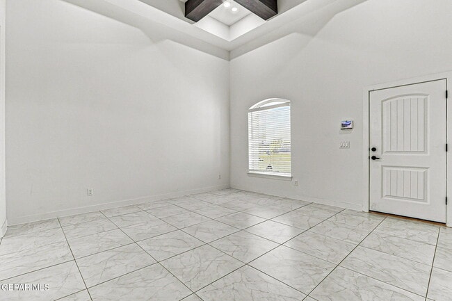 Photo - 7420 Norte Vly Ln