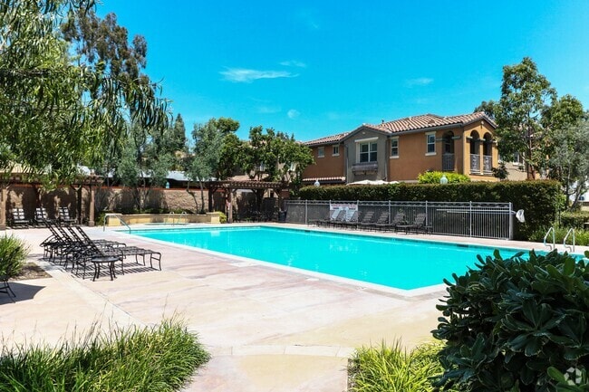 Building Photo - 606 Asbury Dr Rental