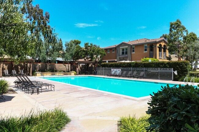 Building Photo - 606 Asbury Dr Rental