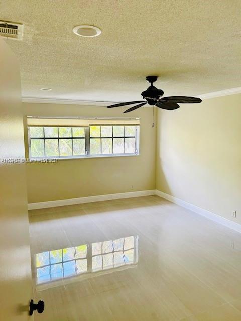 Photo - 148 Yacht Club Dr Unit 7