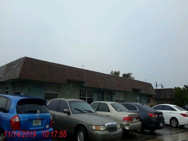 Building Photo - 1872 NW 52nd Ave