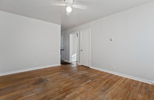 Photo - 1924 26th St Unidad A