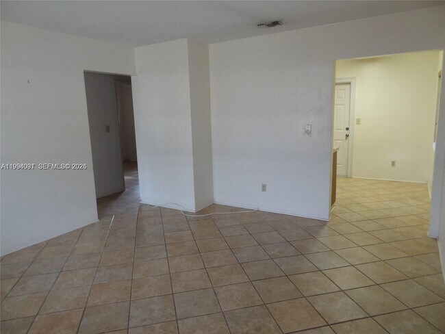 Photo - 2212 Johnson St Unit 2212