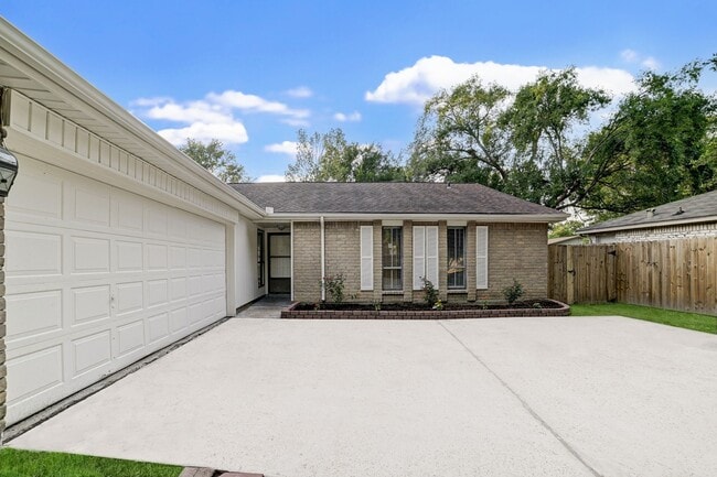 Photo - 3918 Cypressdale Dr