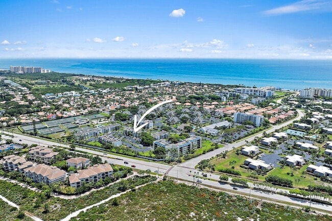 Building Photo - 1605 S US Hwy 1 Unit V2-204