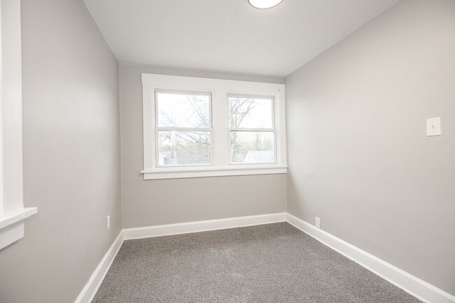 Photo - 3-BED, 1 BATH BEAUTIFUL SINGLE- FAMILY HOME IN MAPLE HEIGHTS!