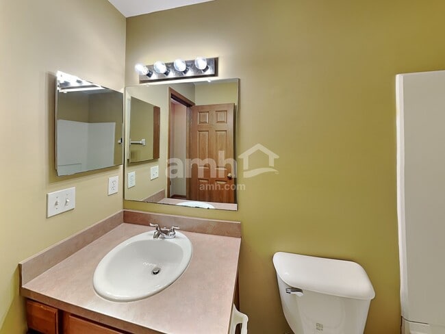 Photo - 6764 Annelise Ln