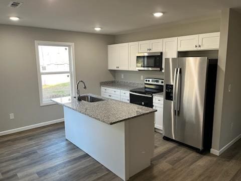 Photo - 410 Charles Ave