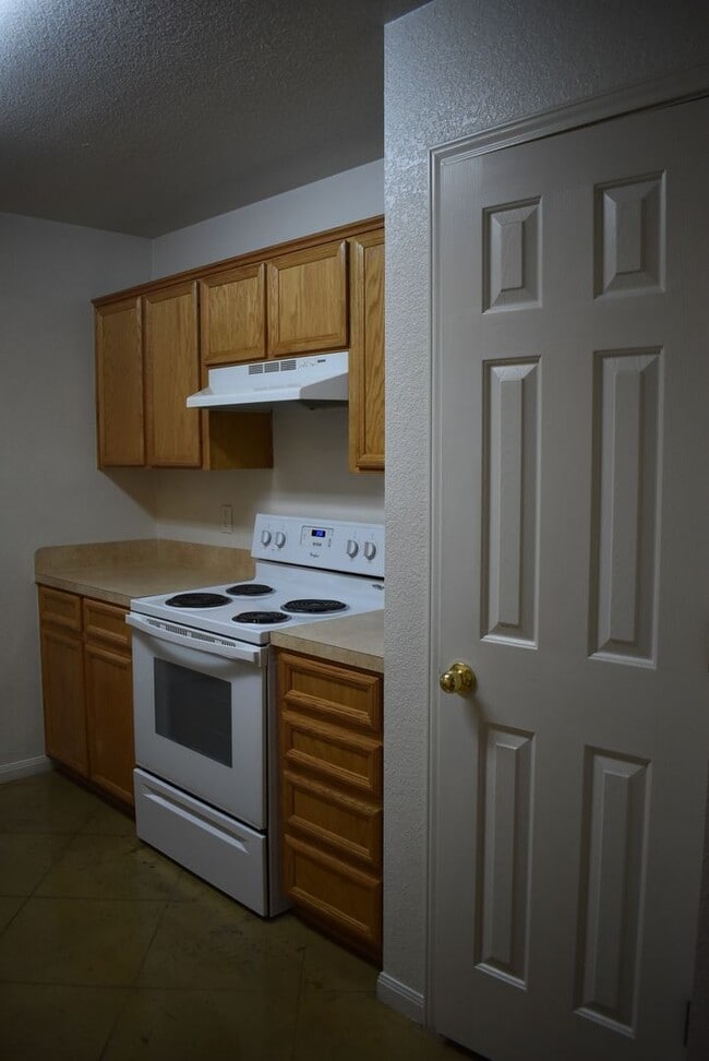 Photo - 928 Rosewood Dr Unidad B