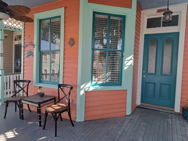 Photo - 3107 Avenue M 1/2 Unit Latitudes