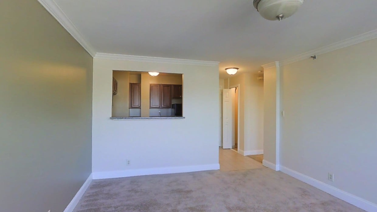 Photo - 1410 Columbia Apartments