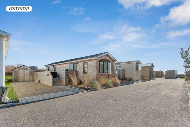 Building Photo - 100 Deforest Rd