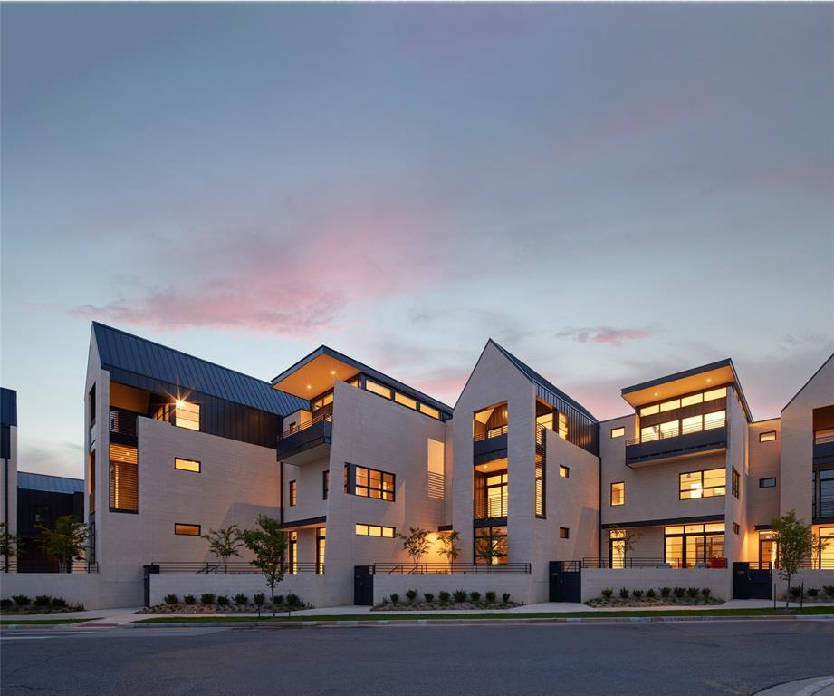 Photo - 1203 N Dewey Ave