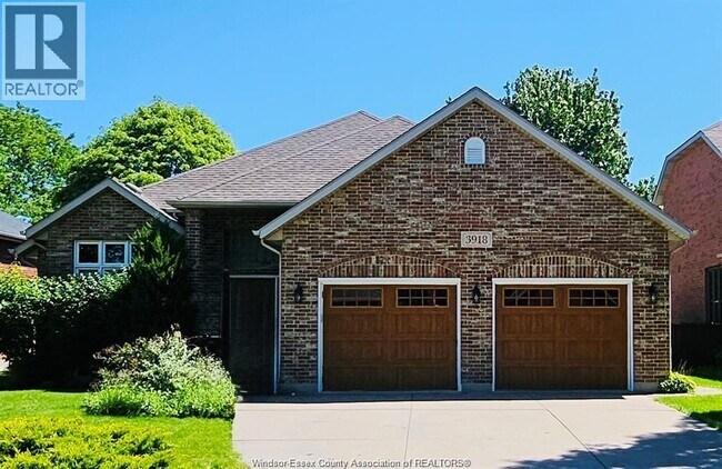 Photo - 3918 Northway Ave