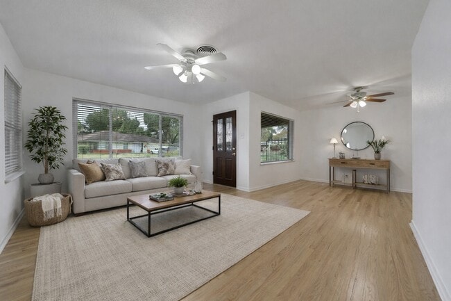 Photo - 1930 Brimberry St