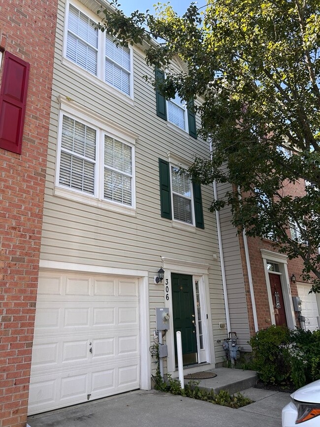 Building Photo - 306 Kestrel Dr Rental