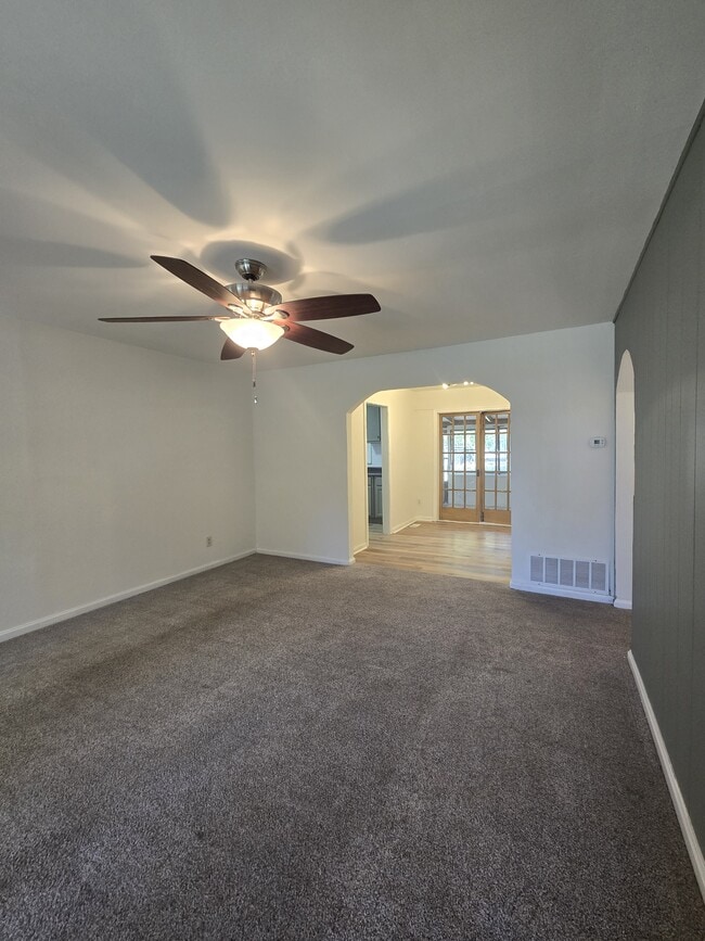 Photo - 1334 N Estelle St