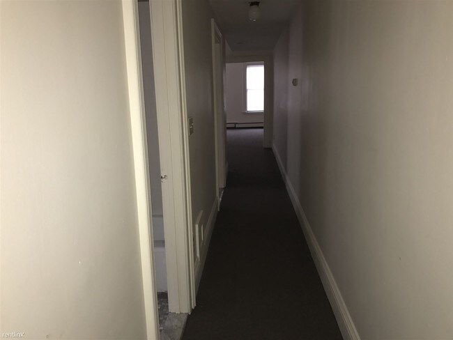 Photo - 1 br, 1 bath Apartment - 38 Congress St 101 -