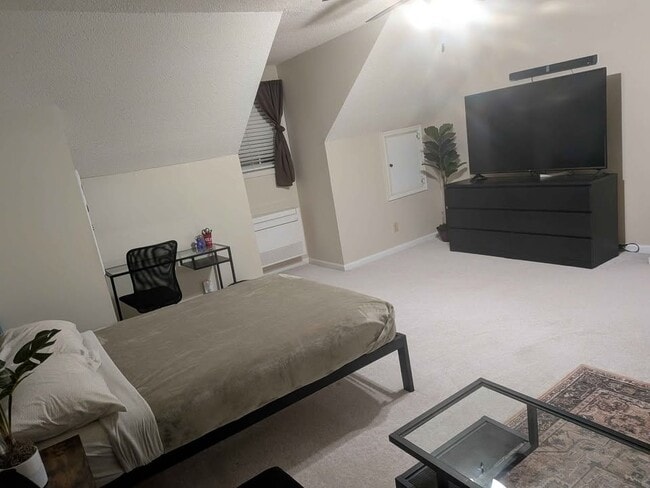 Photo - 132 Sussex Dr