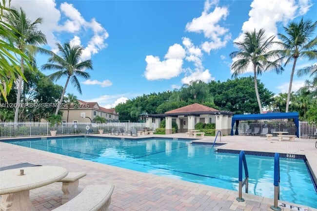 Photo - 800 Sorrento Dr